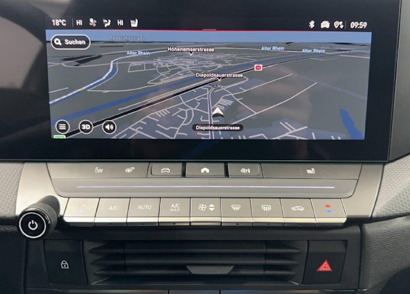 Vehicle image 8 Vehicle image 8