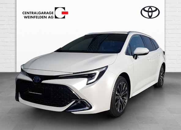 First vehicle image First vehicle image