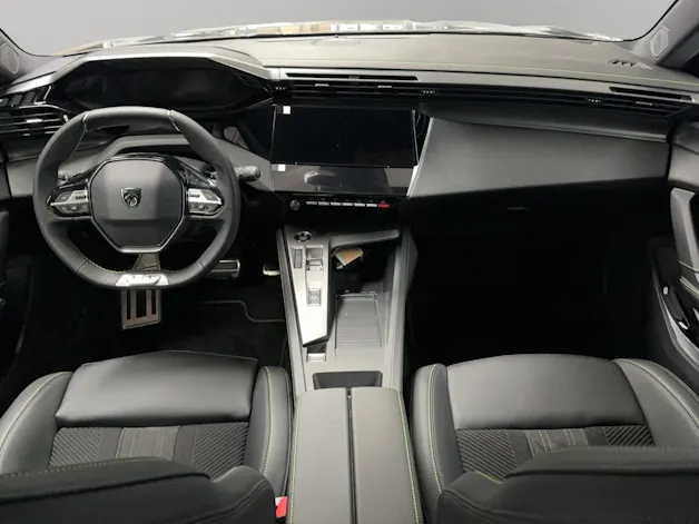 Peugeot 408 1.6 PHEV 180 GT
