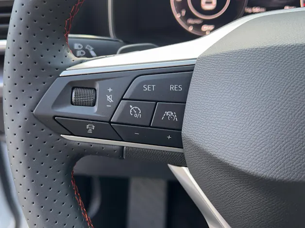 SEAT Leon 1.5 eTSI 150 Move FR DSG