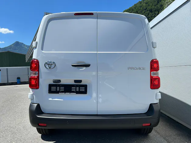 Toyota PROACE Van L1 1.5 D Active
