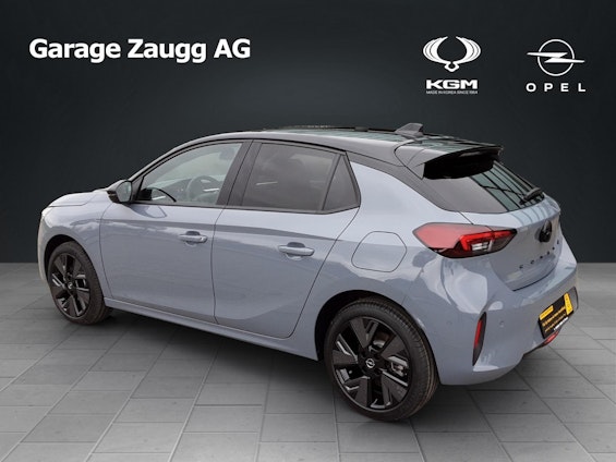 Vehicle image 4 Vehicle image 4