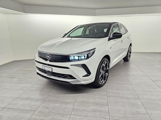 First vehicle image First vehicle image