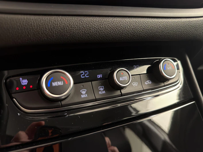 Fahrzeugbild OPEL GRANDLAND