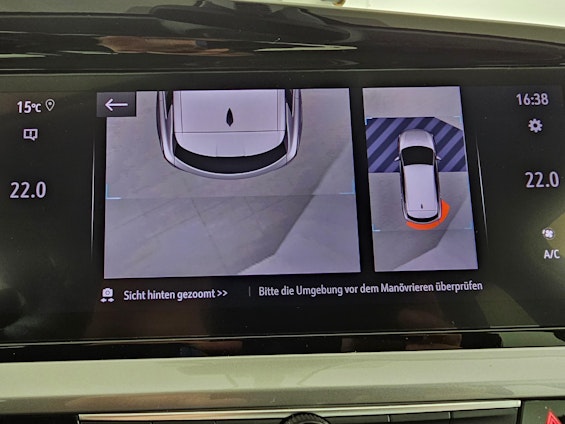 Vehicle image 10 Vehicle image 10