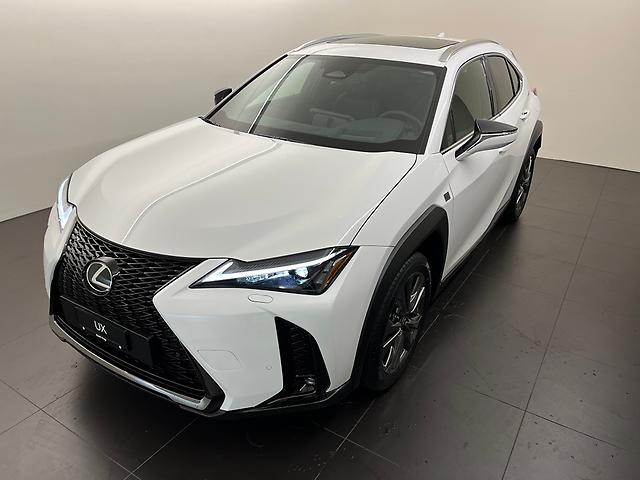 LEXUS UX 300h F-Line: Jetzt Probefahrt buchen!