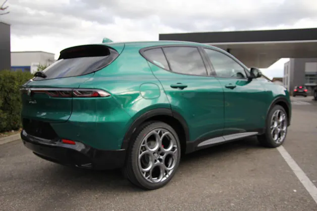 Alfa Romeo Tonale 1.5 Veloce Pack Premium Sky