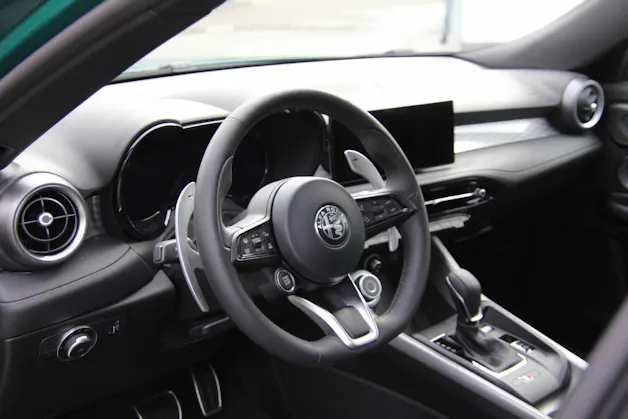 Alfa Romeo Tonale 1.5 Veloce Pack Premium Sky