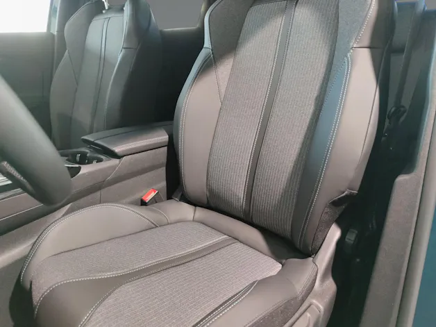 Peugeot 3008 1.6 Plug-in Hybrid Allure Pack