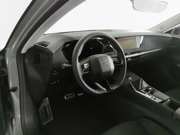 DS Automobiles 4 1.6 E-Tense Performance Line+