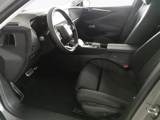 DS Automobiles 4 1.6 E-Tense Performance Line+