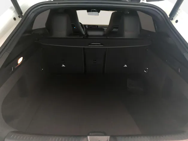 Mercedes-Benz CLA 200 AMG Line Shooting Brake