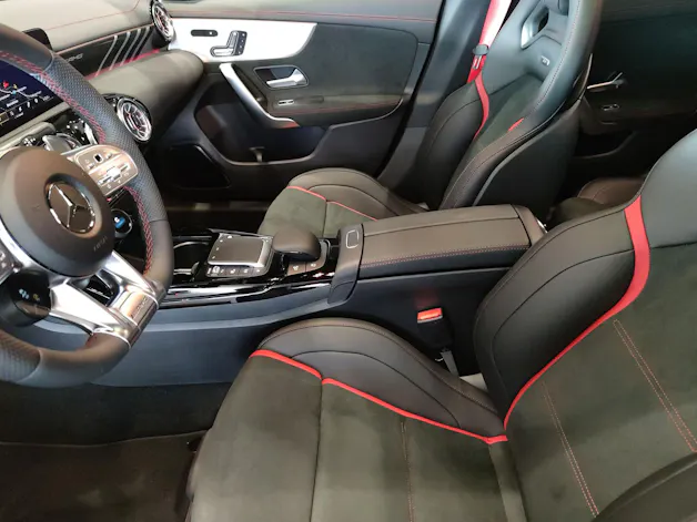 Mercedes-Benz CLA 35 AMG 4Matic Shooting Brake