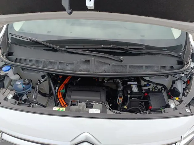 Citroën e-Jumpy Kaw. M 50 kWh Swiss Edition
