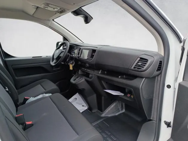 Citroën e-Jumpy Kaw. M 50 kWh Swiss Edition