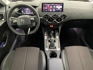 DS Automobiles 3 Essence 130ch Automatique Ligne Noire