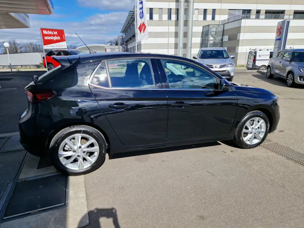 Opel Corsa 1.2 T Elegance