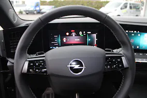 Opel Astra 1.6 T PHEV 180 Swiss Plus
