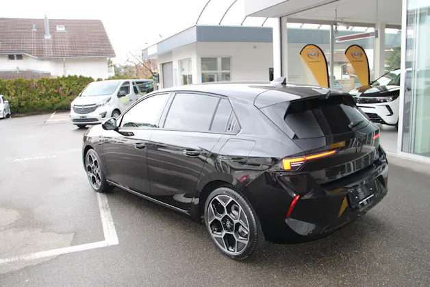 Opel Astra 1.6 T PHEV 180 Swiss Plus