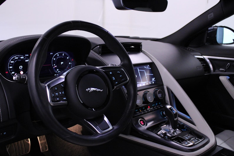 Vehicle image JAGUAR F-TYPE