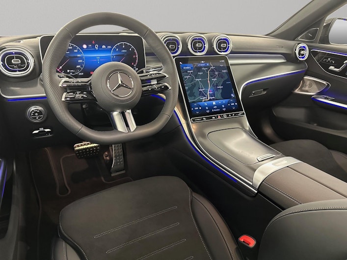 Vehicle image MERCEDES-BENZ C 220