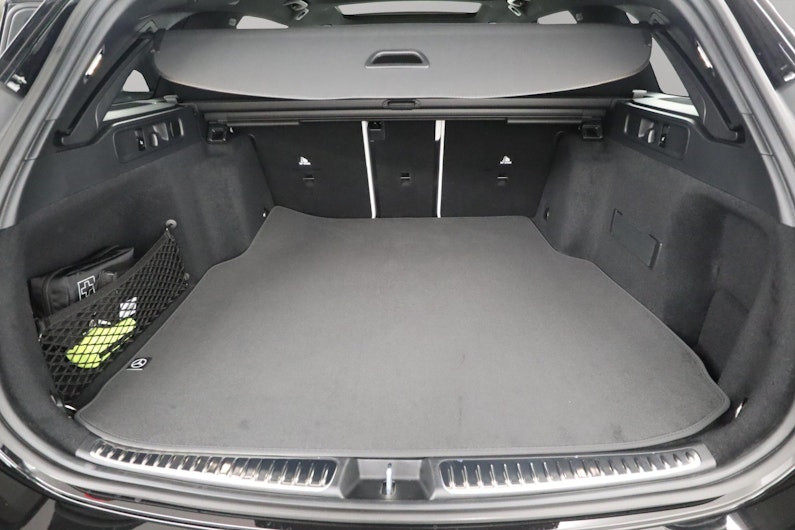 Vehicle image MERCEDES-BENZ C 220