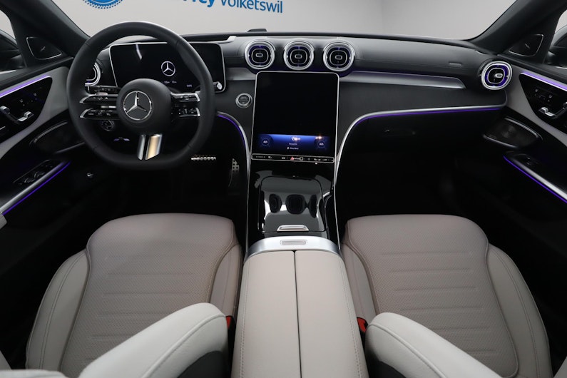 Vehicle image MERCEDES-BENZ C 220