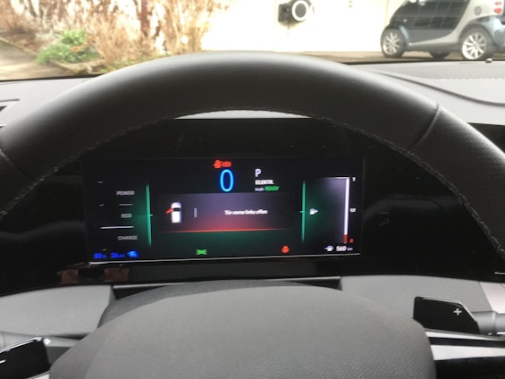 Vehicle image 6 Vehicle image 6