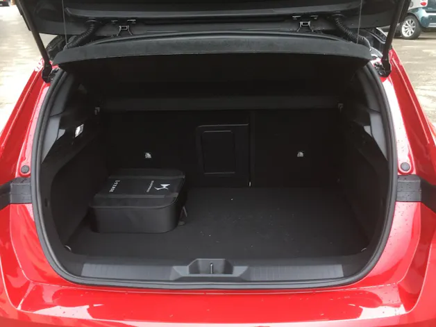 Opel Astra 1.6 T PHEV 180 Swiss