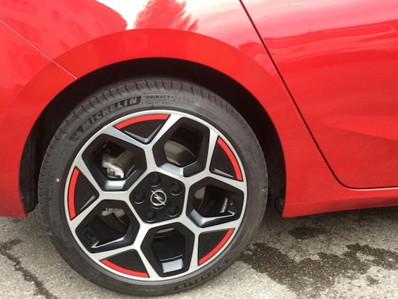 Vehicle image 18 Vehicle image 18