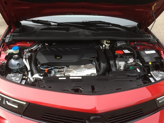 Vehicle image 15 Vehicle image 15