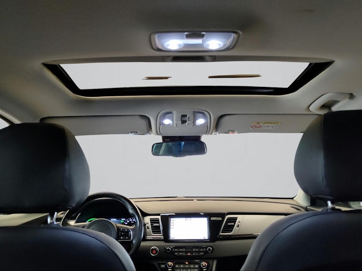 Vehicle image KIA NIRO