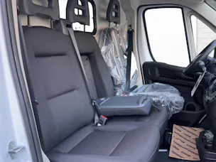 Fiat Ducato 290 35 Kaw. 4035 H2 verglast 2.2 Base