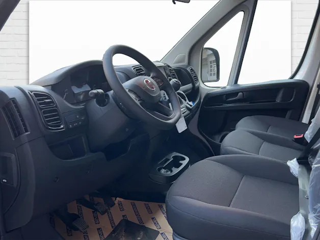 Fiat Ducato 290 35 Kaw. 4035 H2 verglast 2.2 Base