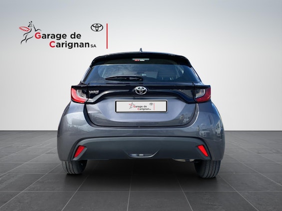 Vehicle image 7
