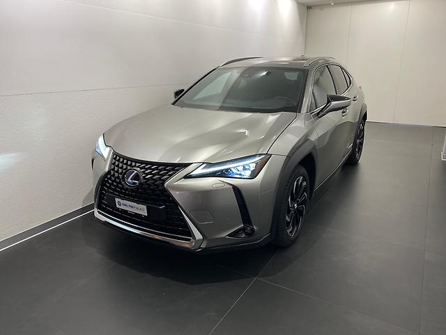 LEXUS UX 250h Excellence: Jetzt Probefahrt buchen!