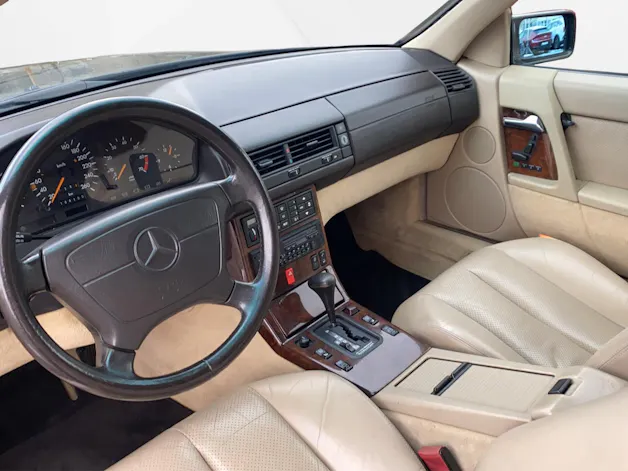 Mercedes-Benz 500 SL