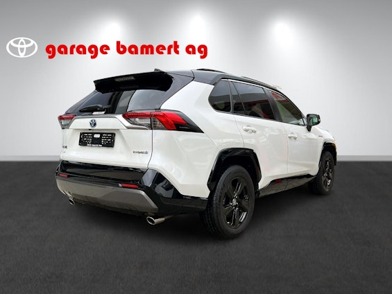 Vehicle image 5 Vehicle image 5