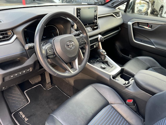 Vehicle image 7 Vehicle image 7