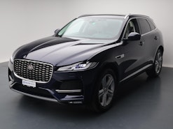 Vehicle image JAGUAR F-PACE0