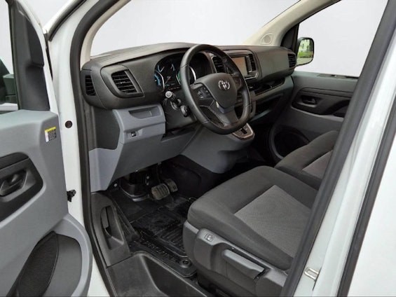 Vehicle image 5 Vehicle image 5