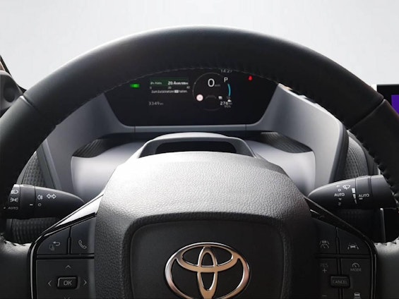 Vehicle image 9 Vehicle image 9