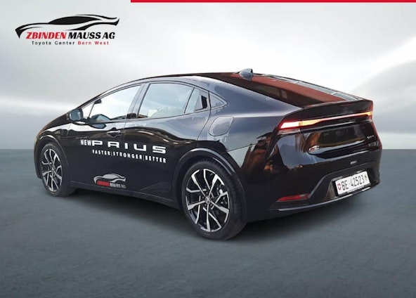 Vehicle image 2 Vehicle image 2