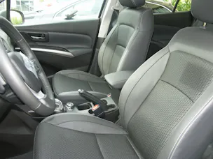 Suzuki S-Cross 1.5 Compact Top Hybrid 4x4