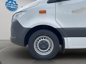 Vehicle image MERCEDES-BENZ Sprinter 319 Kab.-Ch. 3665 S 2.0 CDI 190