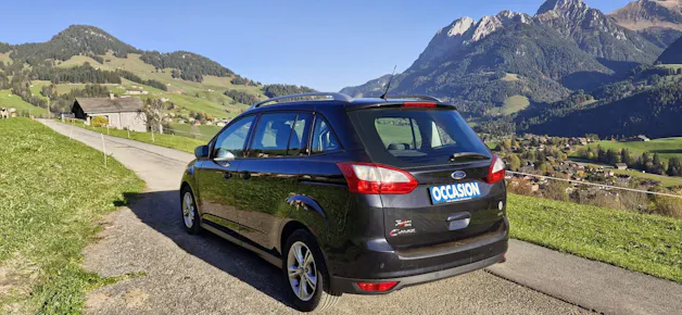 Ford Grand C-Max 1.0i EcoB 125 Titanium