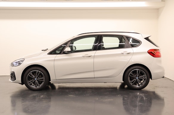 BMW 218d xDrive Active Tourer 2