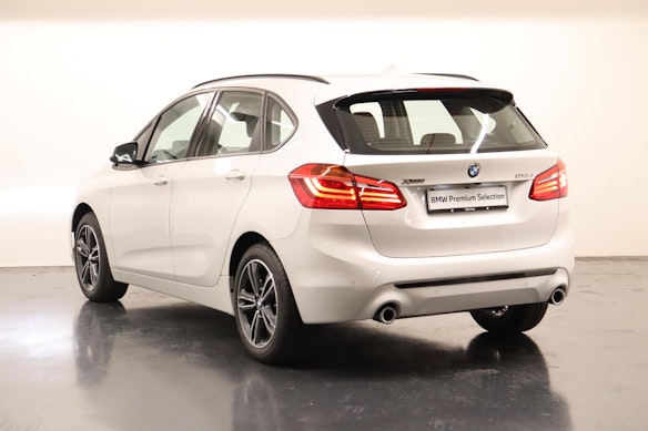 BMW 218d xDrive Active Tourer 1