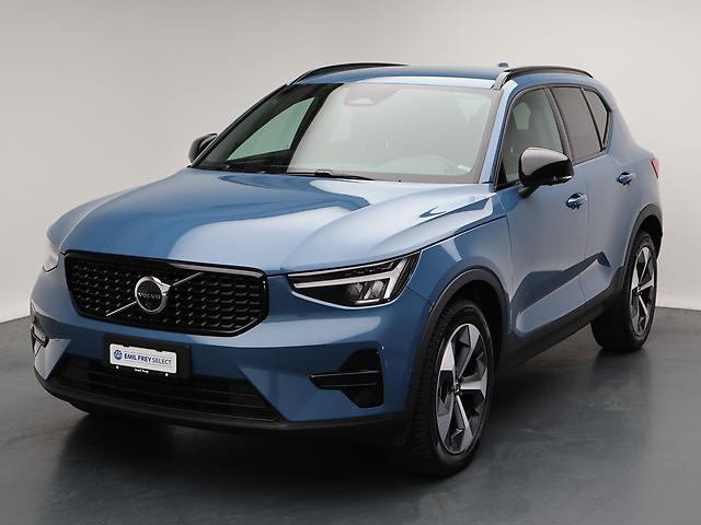 VOLVO XC40 2.0 B4 MH Plus Dark: Jetzt Probefahrt buchen!