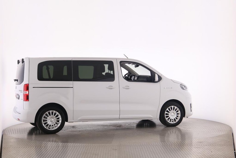 Vehicle image TOYOTA PROACE VERSO